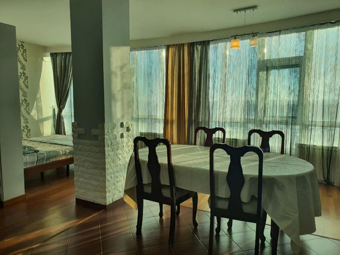 Food & Drinks, ЖК Актобе Ажары, Aqtobe