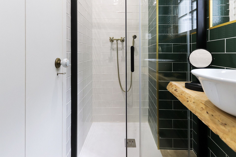 Bathroom 4, Castelo Premium II by Homing, Lisbon