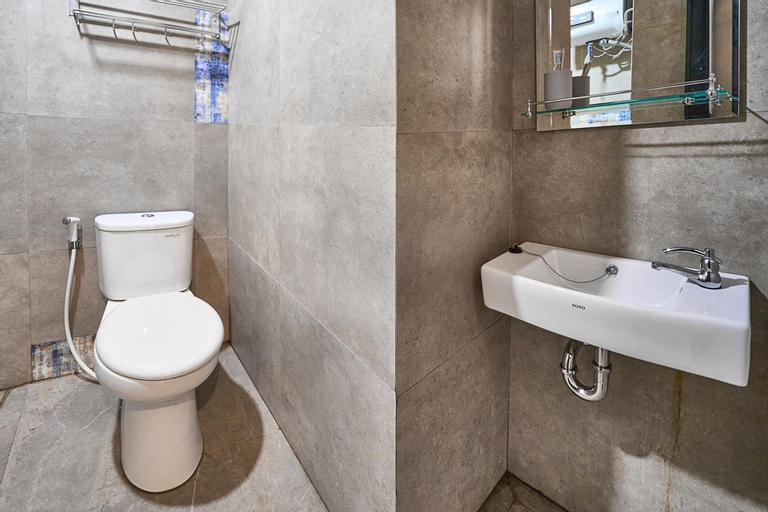 Bathroom 6