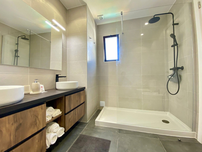 Bathroom 3, Vilamoura Twins 2 With Pool by Homing, Loulé
