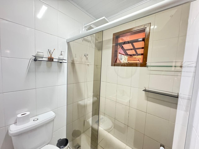 Bathroom 3, Luxury 3 Bedroom Home, Campo Limpo Paulista
