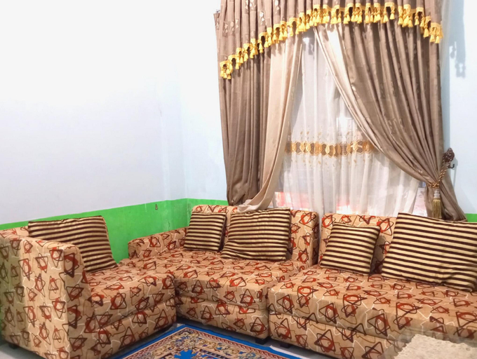 Public Area 3, Puspa Tiara Syar'i Guci Mitra RedDoorz, Tegal