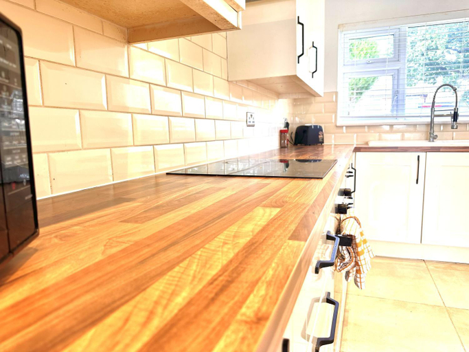 Others 3, Funky 3 bed house, Bromborough, Wirral, Wirral
