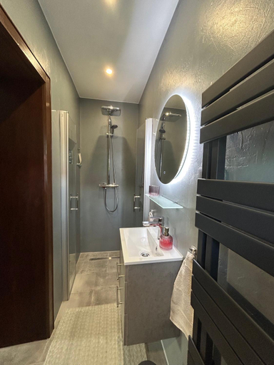 Bathroom 3, Luxury Apartment Munich South, München