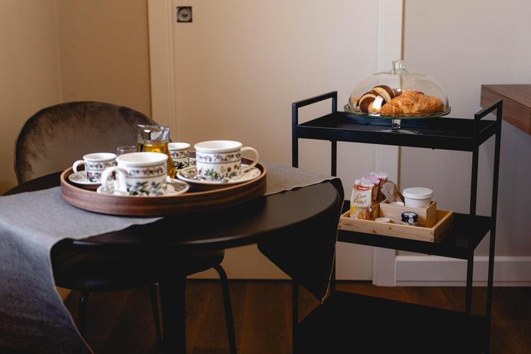 Others 4, Ayma B&B, Avellino