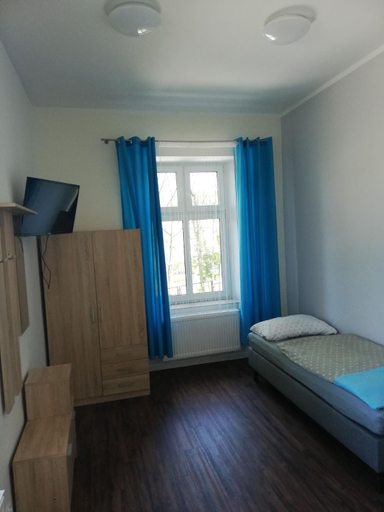 Bedroom 3, Willa Wiktoria, Kłodzko