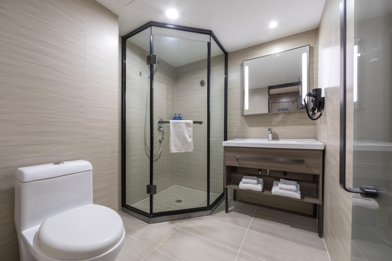 Bathroom 4, Hanting Hotel Shanghai Xikang Road, Shanghai