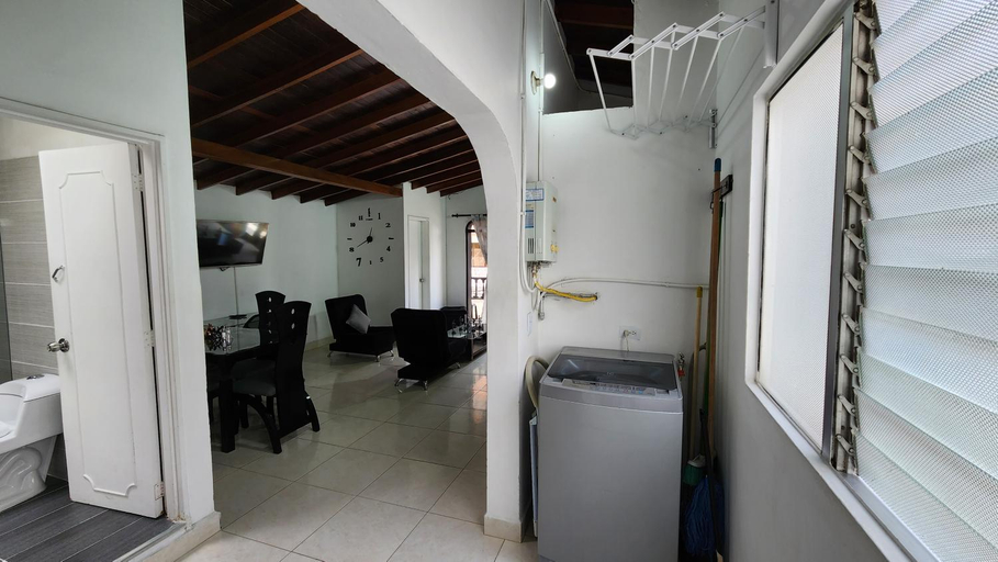 Others 2, amplio apartamento en envigado, Envigado