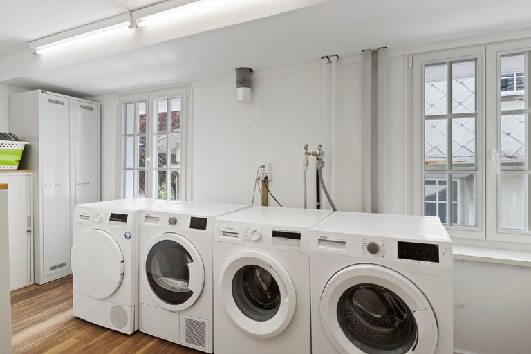 Bathroom, GUEST HOUSE HERMES Contactless Self Checkin, Zürich