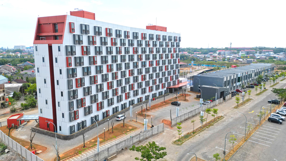 Exterior & Views, Compact Studio (No Kitchen) Apartment Bandaraya - Tallasa City Makassar By Travelio, Makassar