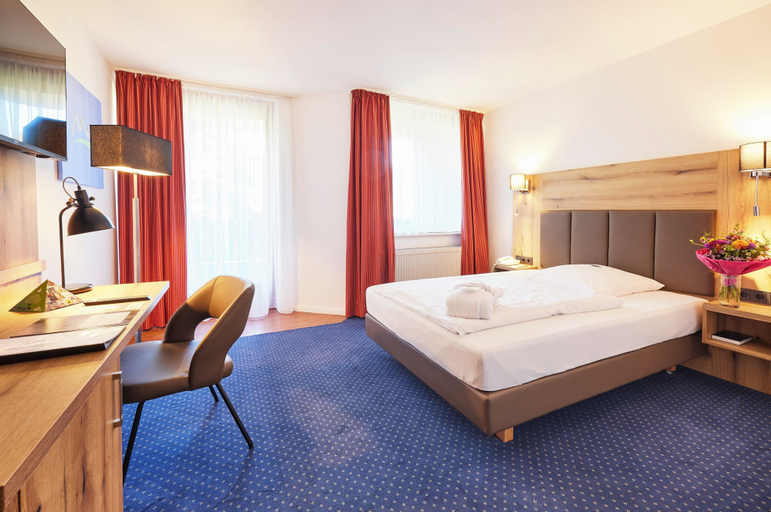 Bedroom 3, Waldhotel Bärenstein, Lippe