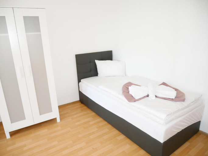 Bedroom 2, SUNNYHOME Monteurwohnungen und Apartments in Schwandorf, Schwandorf