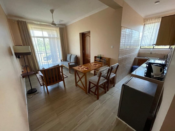Others 5, D&D Apartments, Moshi Urban