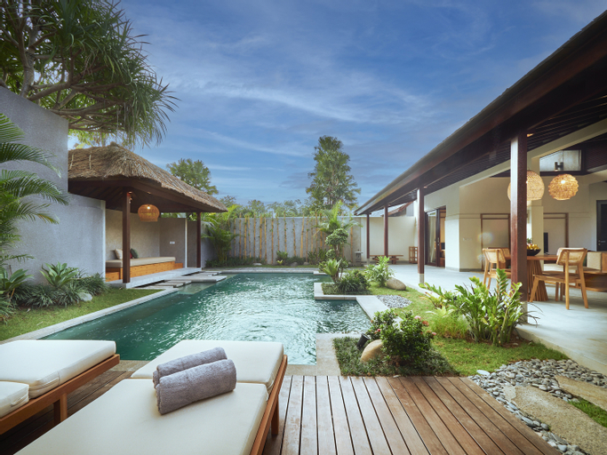 Swimming Pool 1