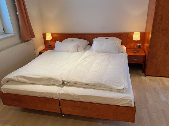 Bedroom 2, Passage 84 - Hotel & Café, Eichsfeld
