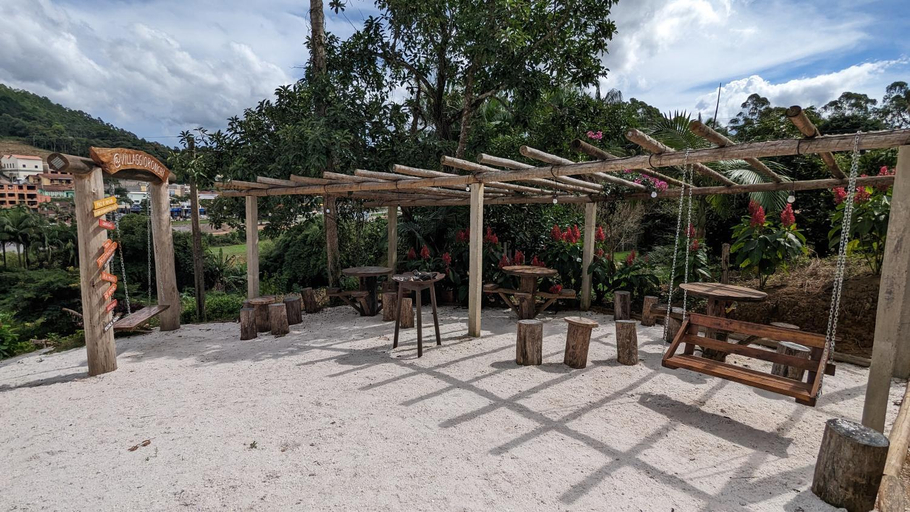 Others 5, Villaggio Ronchi, Domingos Martins