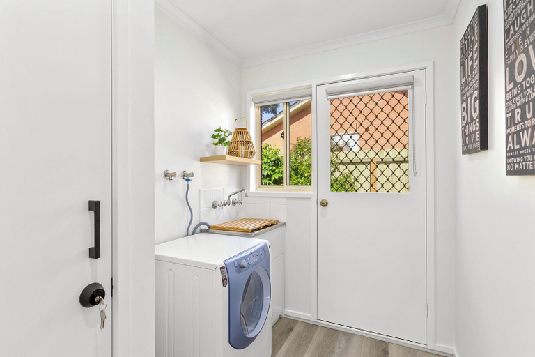 Bathroom 4, 2 Bedroom - Walk to Beach - Pet Friendly, Greater Geelong - Pt B