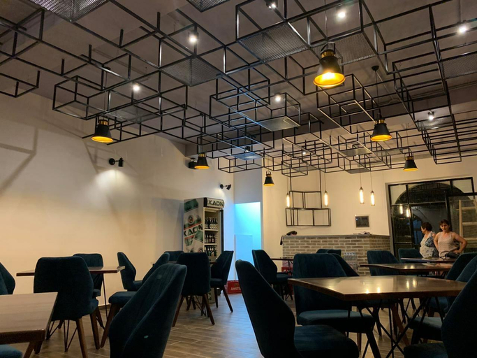 Food & Drinks, Te Gjyshi, Beratit