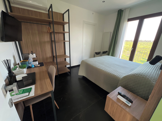Bedroom 4, Tenuta Macconi Country Rooms, Ragusa