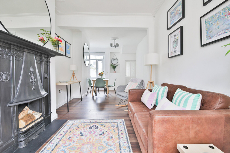Others 4, Stunning 2 Bedroom Cardiff Bay House, Cardiff