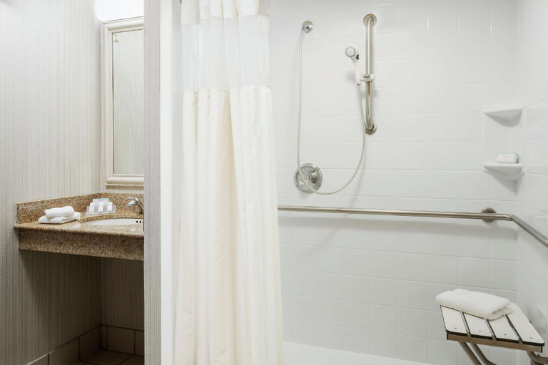 Bathroom 3