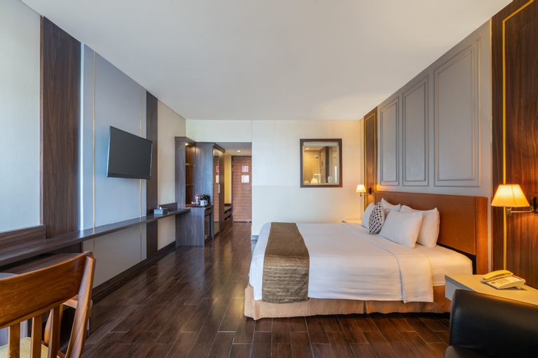 Bedroom 6