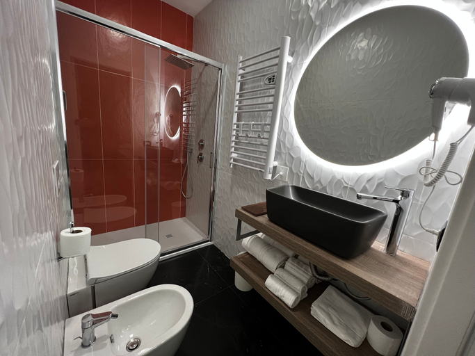 Bathroom 5, Tenuta Macconi Country Rooms, Ragusa