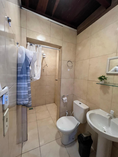 Bathroom 5