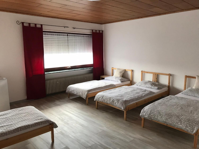 Others 4, Gastehaus Zur Schmiede, Fulda