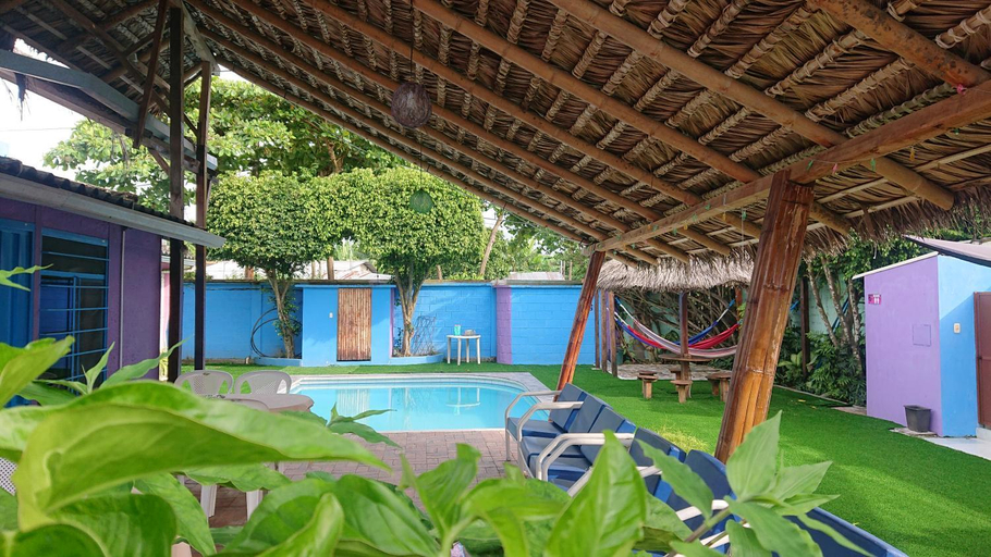 Others 5, La casa de naty by Ecuapolsky, Atacames