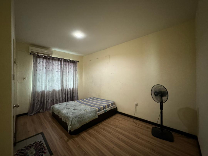 Others 5, Little Pearl Homestay, Bintulu