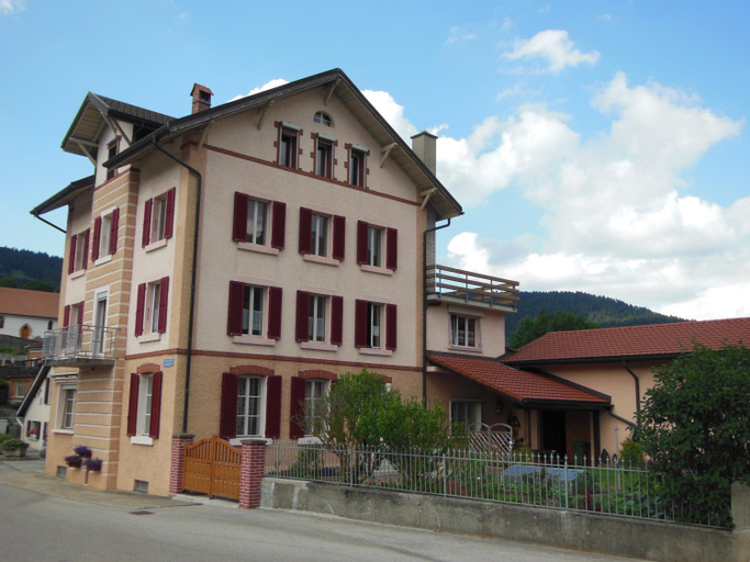 Exterior & Views 1, Halte au pied du Creux du Van, Val-de-Travers