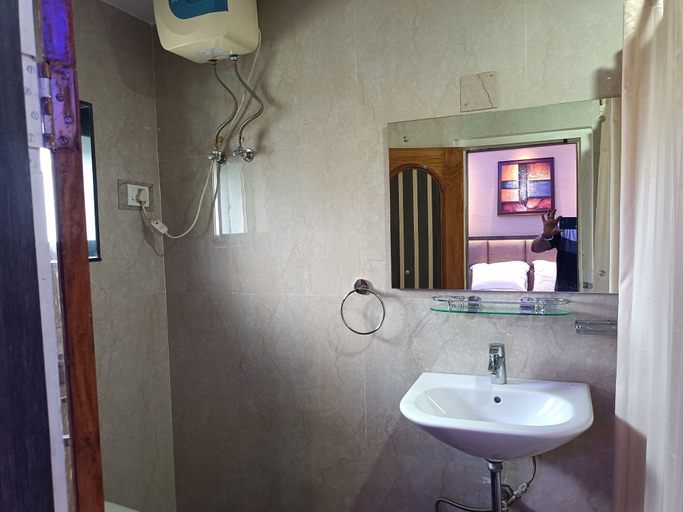 Bathroom 5, HOTEL SUDAKSHINA BY ROH, Cachar