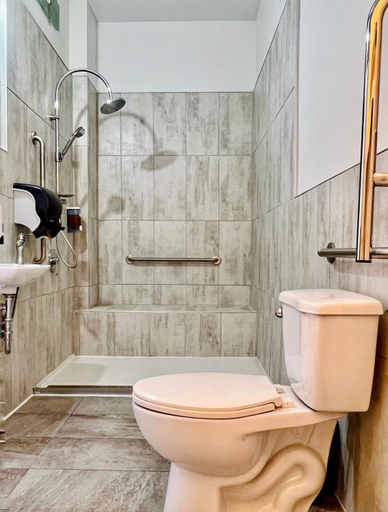 Bathroom 4, Auberge Le St-Alexis, Le Fjord-du-Saguenay