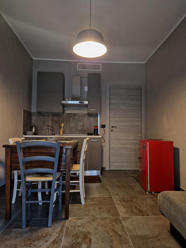 Dining Room 6