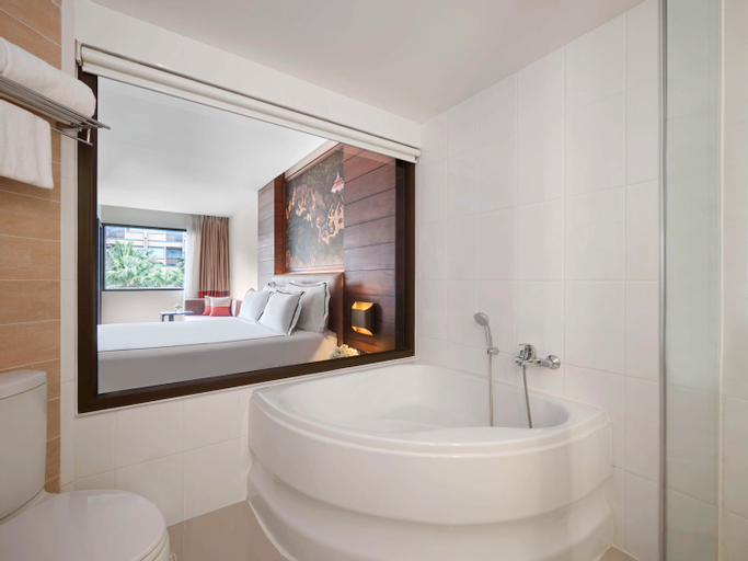 Bathroom 24
