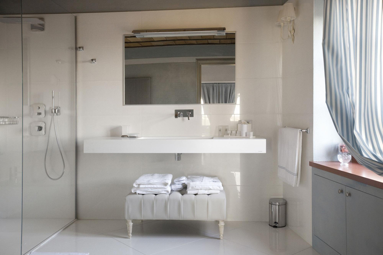 Bathroom 5, Relais Villa Prato, Asti