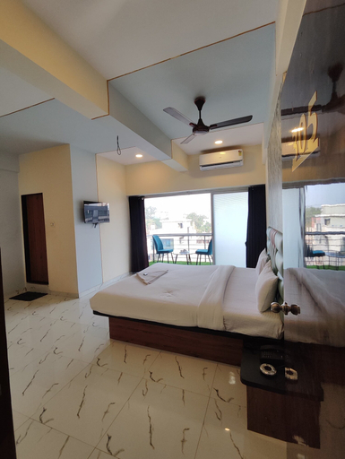 Bedroom 2, Balaji Residency By Glitz Hotels, Thane