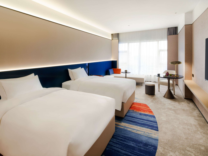 Bedroom 3, Novotel Nanjing Airport, Nanjing