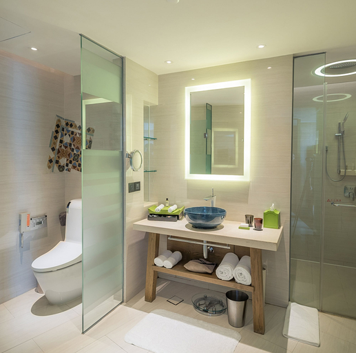 Bathroom 7