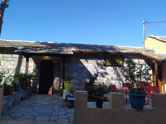 Entrance, Triple studio room in Mylopotamos Beach, Thessaly