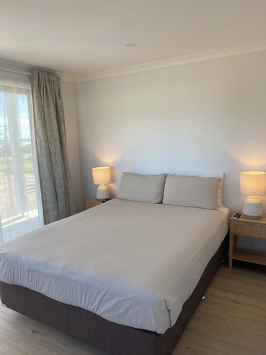 Bedroom 5, African Reef Beach Resort, Geraldton
