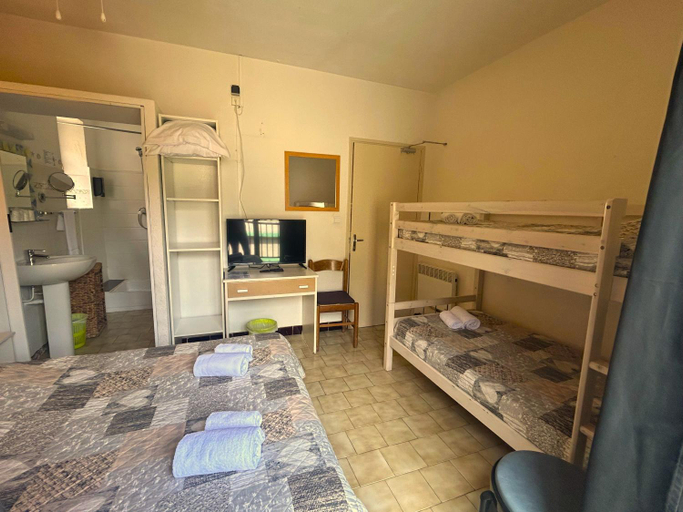 Bedroom 2, Hôtel Le Bon Accueil, Corse-du-Sud