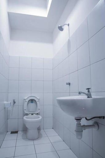 Bathroom 4, The Landmark, Penang Island