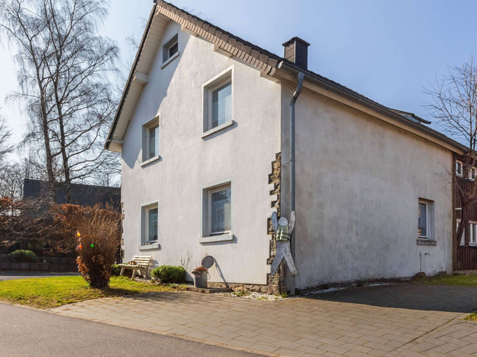 Exterior 2, Ferienwohnung in Monschau-hofen mit Eigenem Garten, Städteregion Aachen