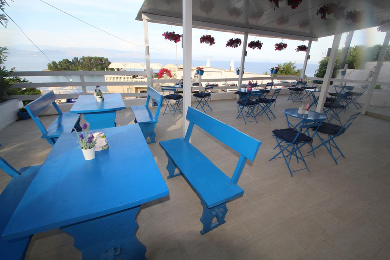 Food & Drinks 2, Batis Breeze Suites, Ionian Islands