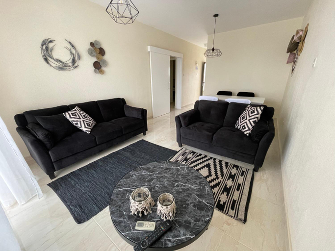 Others 4, Castle  Apartment