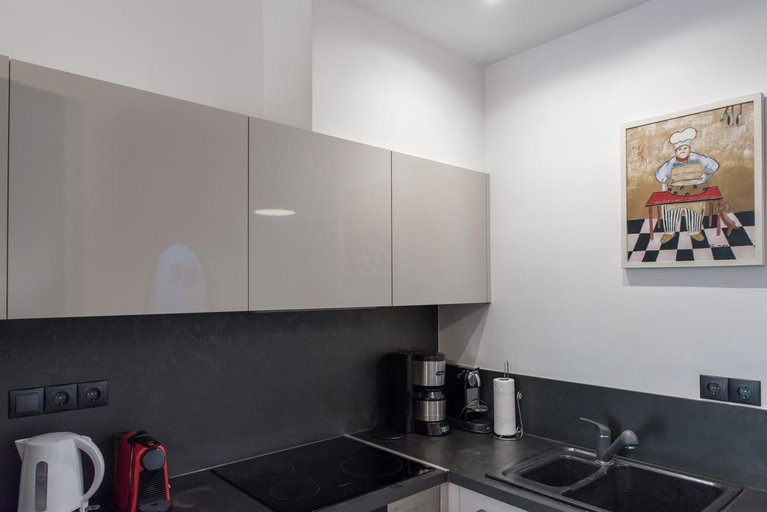 Others 5, Amazing apartment 2 min to Acropolis, Attica