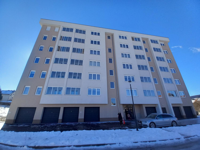 Exterior 7