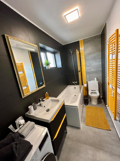 Bathroom 3, Happy Home, Targu Mures